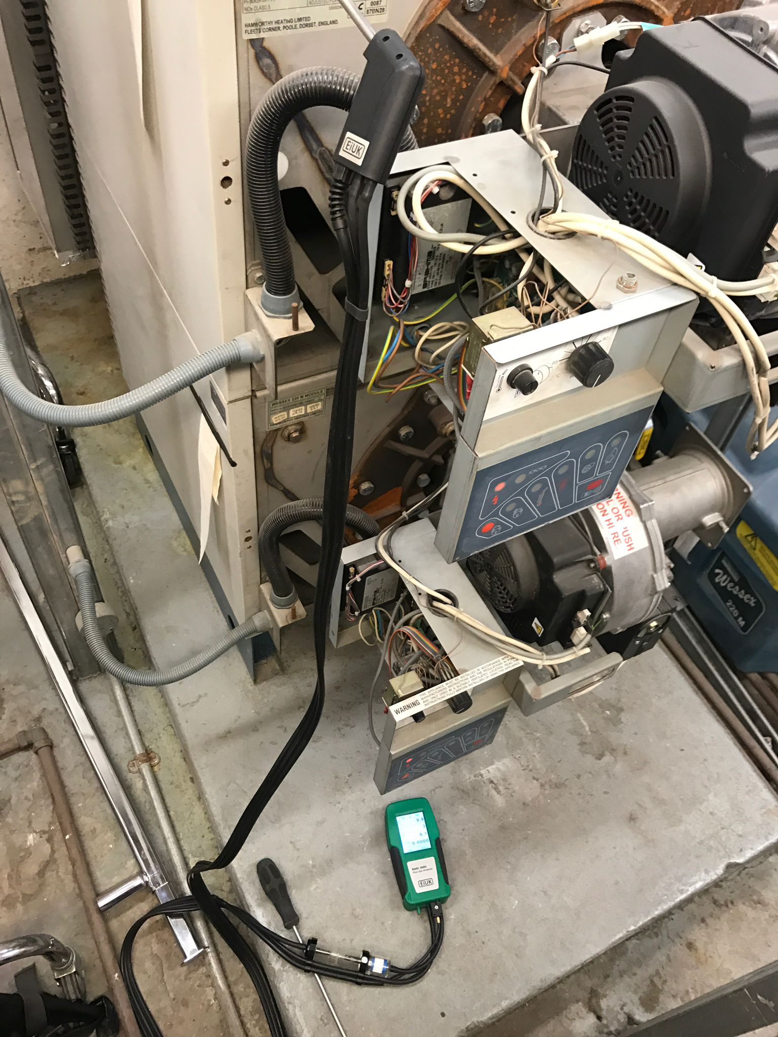 gas safe registered engineer near me Perivale, UB6